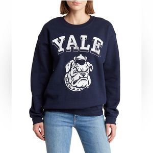 YALE Bulldog sweatshirt
